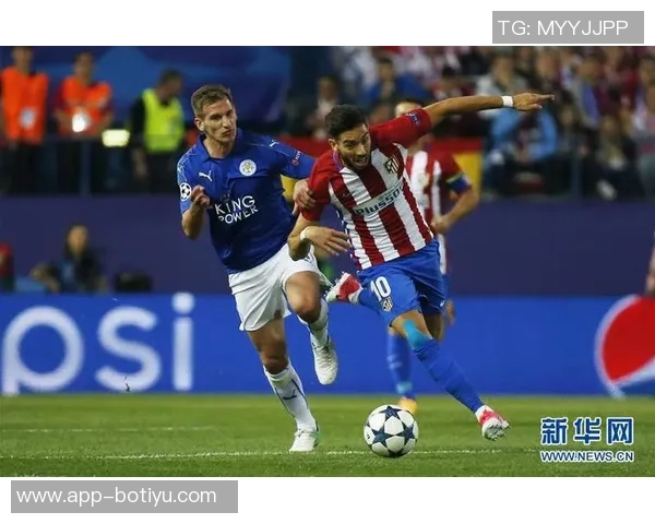 马竞一线队球员亲临体育城工地近距离了解建设进展情况